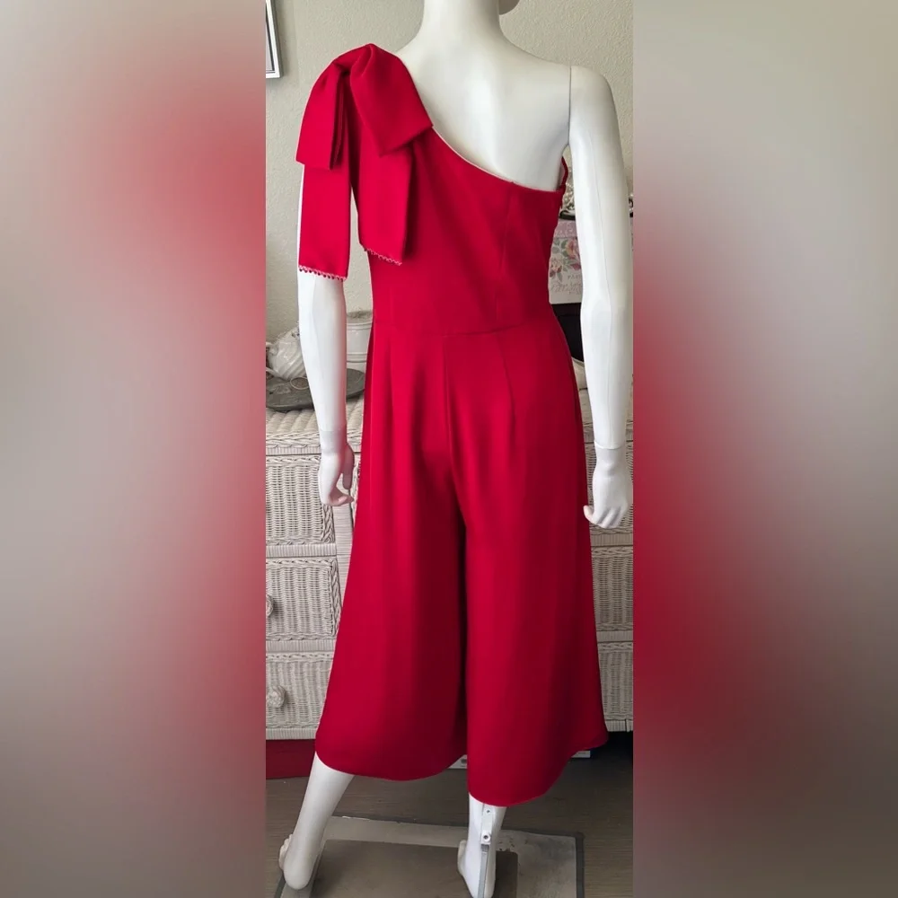 Gal Meets Glam Carmen One Shoulder Jumpsuit Large Red Bow Wide Gaucho Leg Size 4